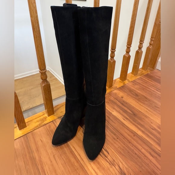 Charles David black leather and suede wedge boots. - Picture 2 of 8